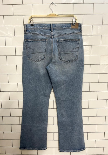 nwt ae 90's bootcut flare jeans - good market thrift store