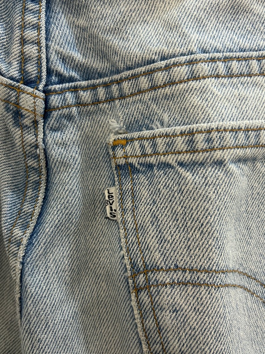 vintage 90s levis white tab distressed straight jeans - good market thrift store