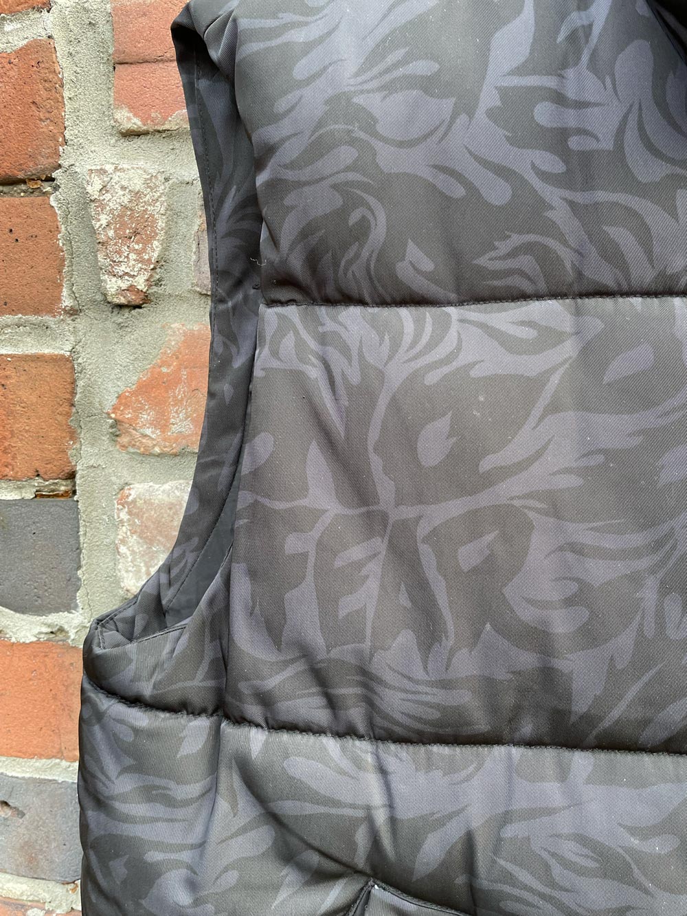 h&m x no fear y2k skater puffer vest