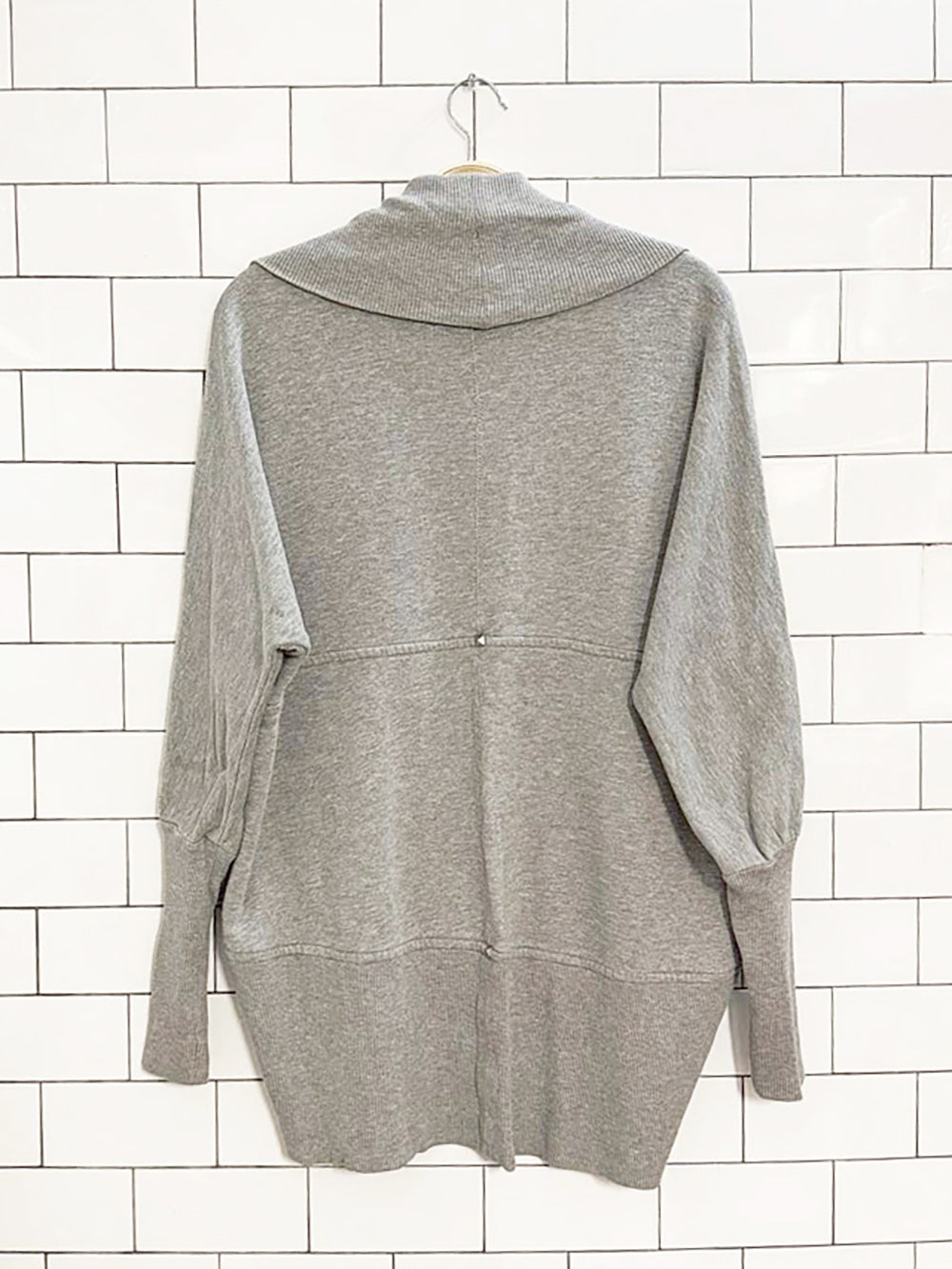 wilfred diderot open cocoon sweatshirt cardigan | aritzia