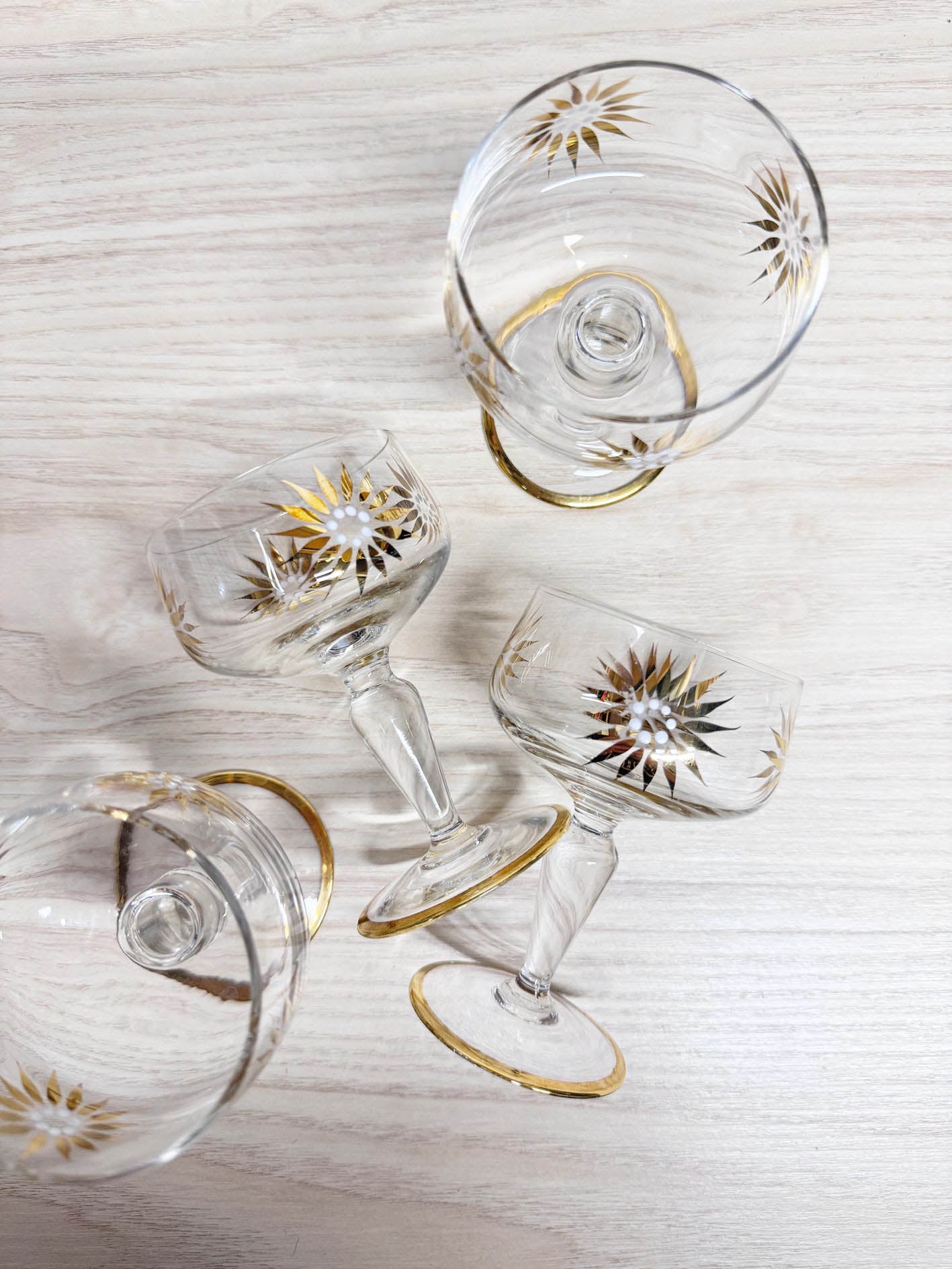 x4 vintage MCM gold sunburst aperatif stemmed glasses | mid-century