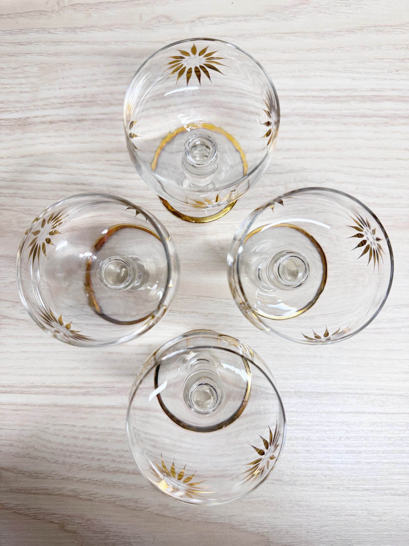 x4 vintage MCM gold sunburst aperatif stemmed glasses | mid-century