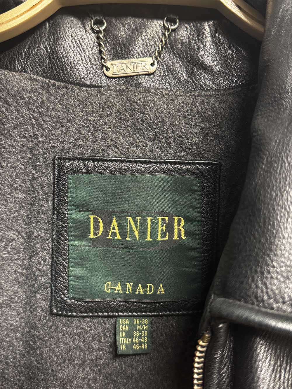vintage danier soft leather full zip lined jacket | made in Canada