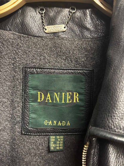 vintage danier soft leather full zip lined jacket | made in Canada