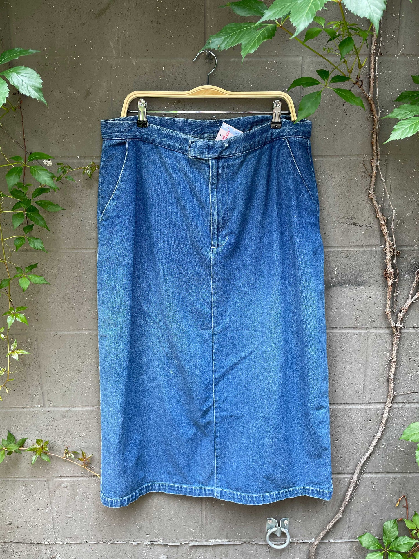 vintage 00s penmans denim midi skirt
