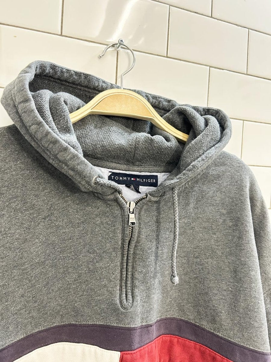tommy hilfiger oversized 1/4 zip flag hoodie - good market thrift store