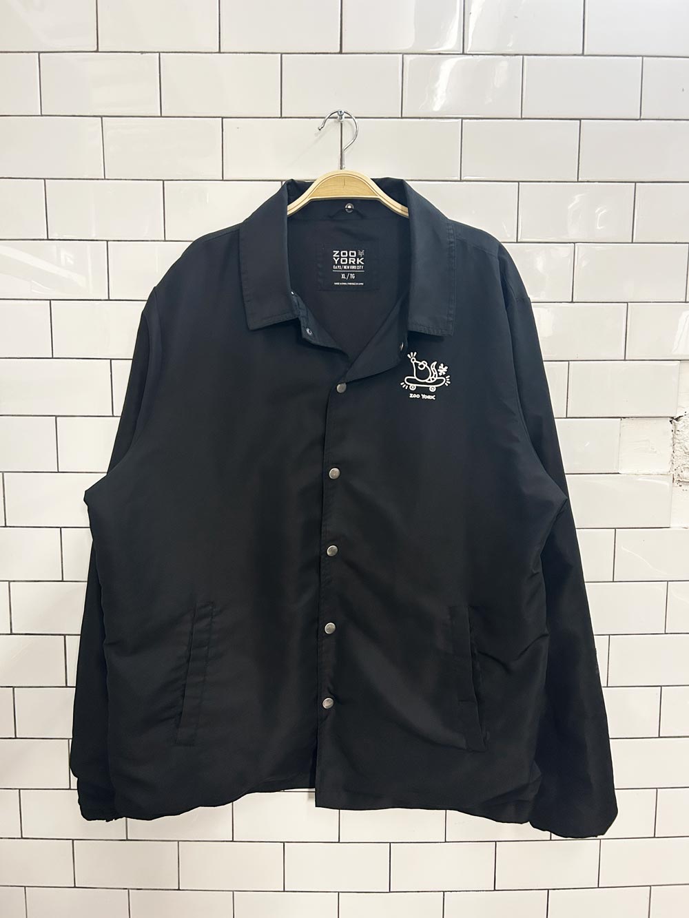 zoo york x keith haring graphic lined windbreaker - good market thrift store