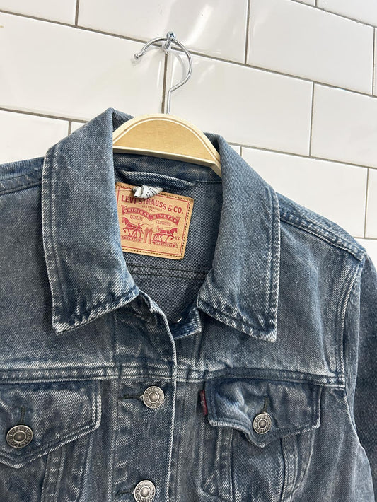 levi's original denim trucker jacket