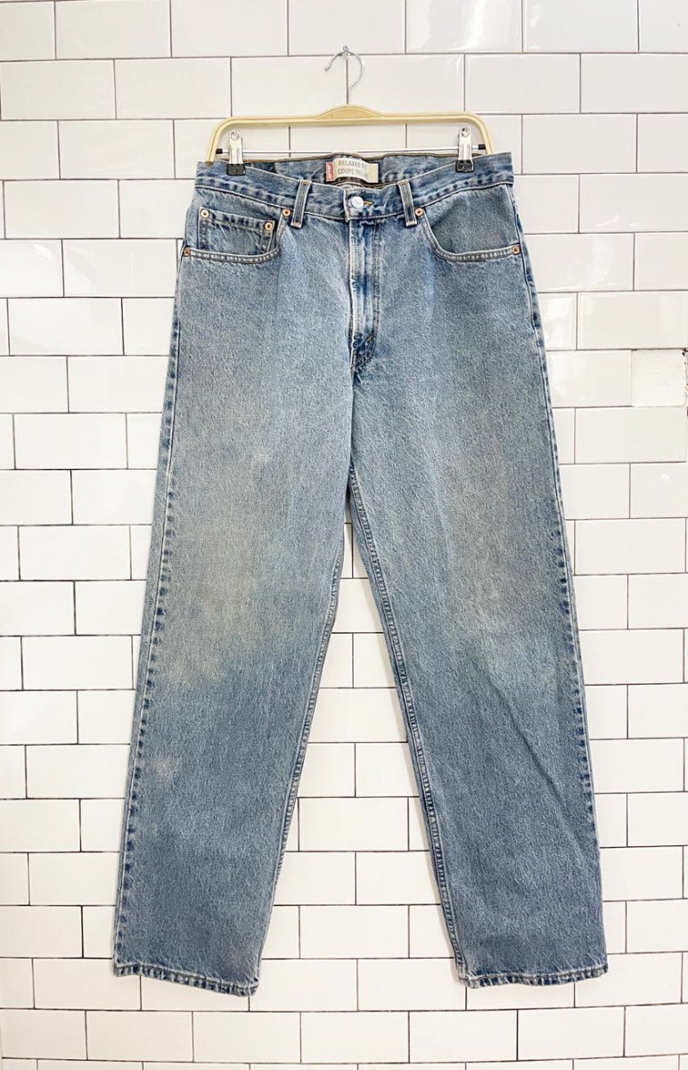 vintage 00s levi's relaxed baggy fit jeans - good market thrift store