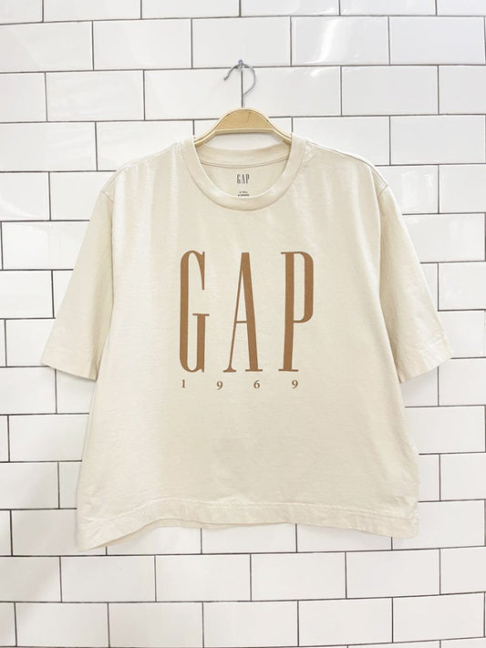 gap logo boxy jersey tee - good market thrift store