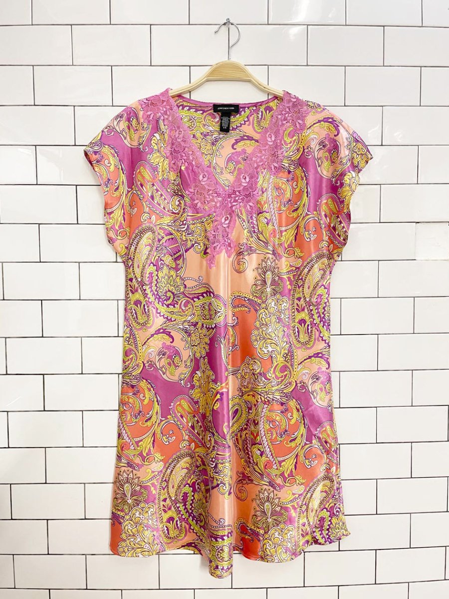 jones new york paisley satin caftan mini dress - good market thrift store