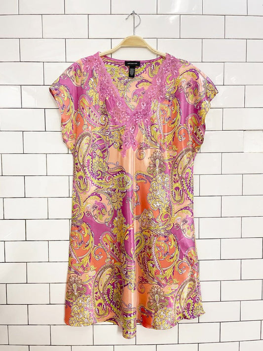 jones new york paisley satin caftan mini dress - good market thrift store