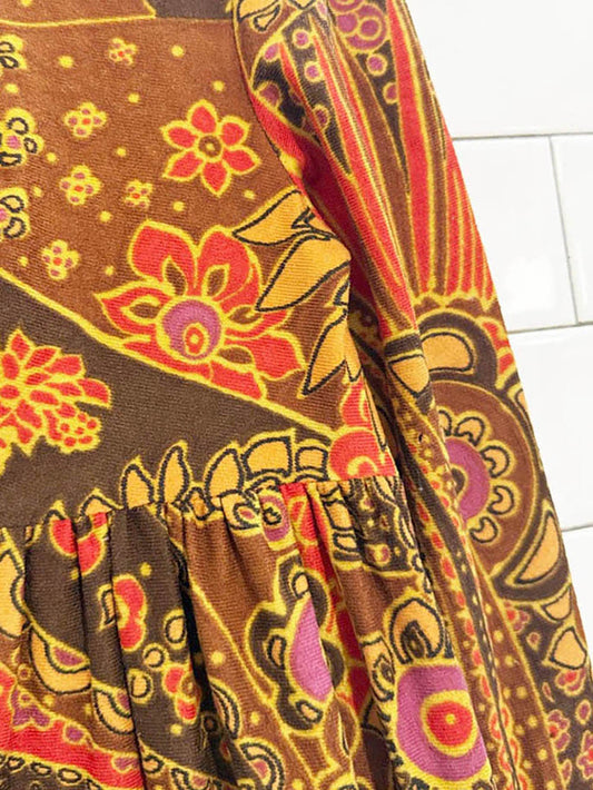 vintage 70s floral paisley empire waist groovy maxi dress | lightening zipper