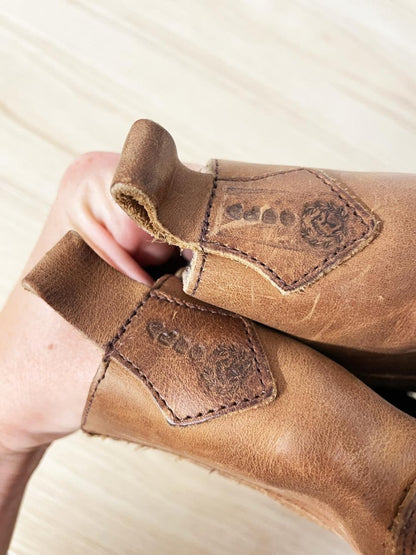 vintage 90s aldo western short leather boot - good market thrift store