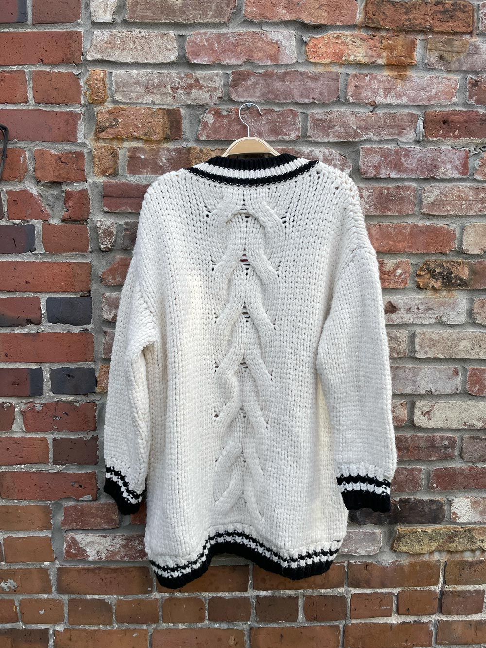 zara oversized varsity chunky cable knit sweater