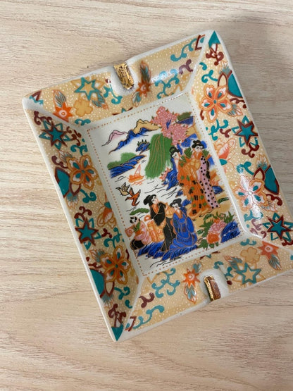 vintage royal satsuma geisha painted ashtray - good market thrift store
