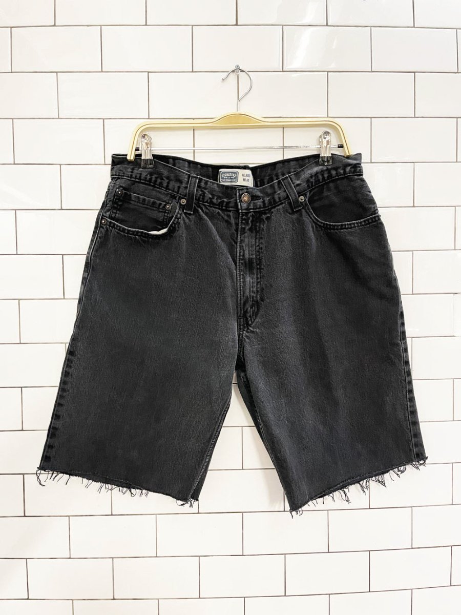 vintage 00s levi's relaxed fit long denim cut off shorts - good market thrift store