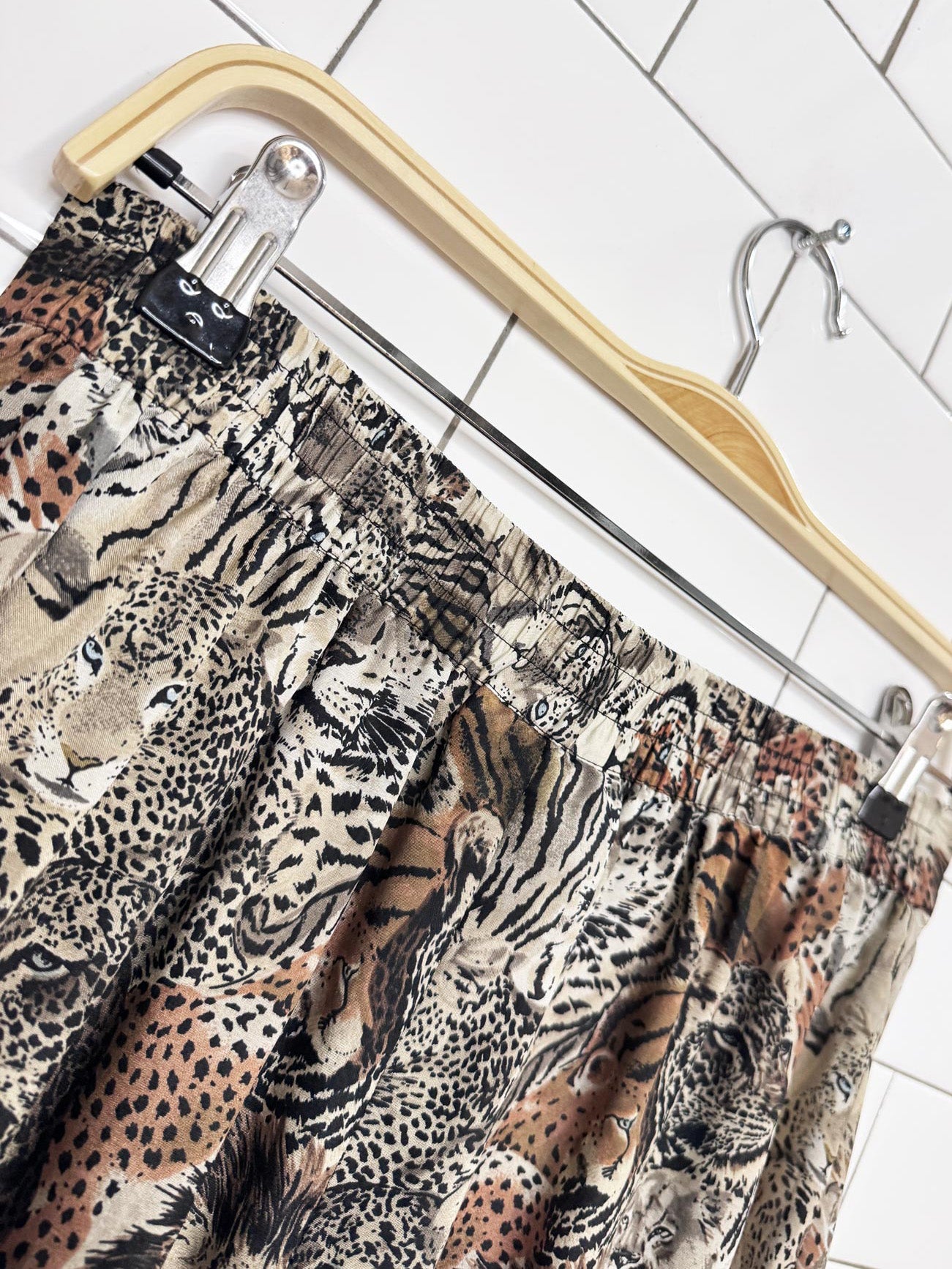 vintage 90s anna and frank 100% silk jungle animals full button maxi skirt