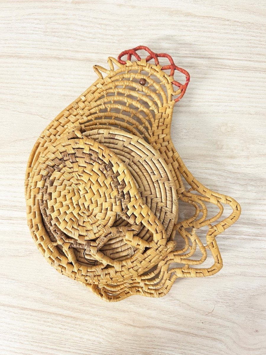 vintage 70s boho woven raffia chicken trivet coaster holder - good market thrift store