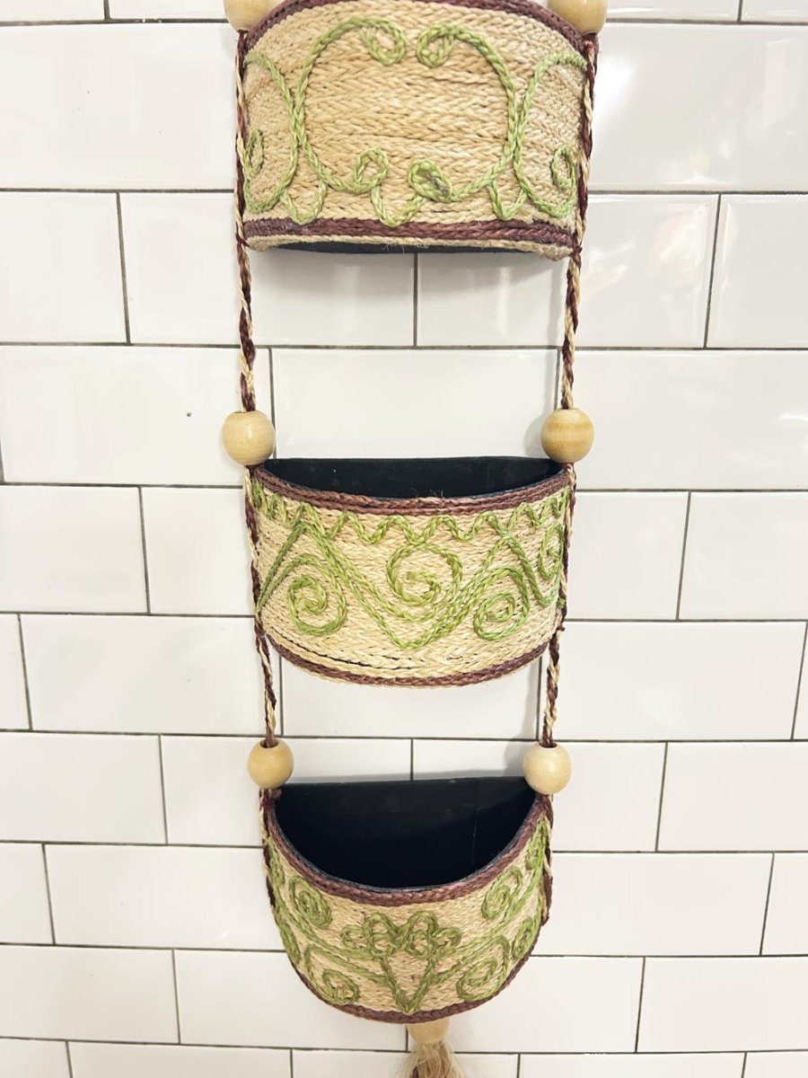 jute boho 3 pocket wall hanger - good market thrift store