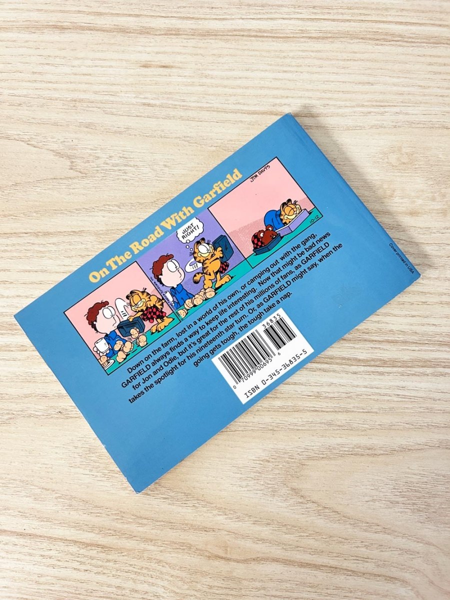 vintage 90s garlfield hangs out comic book - good market thrift store