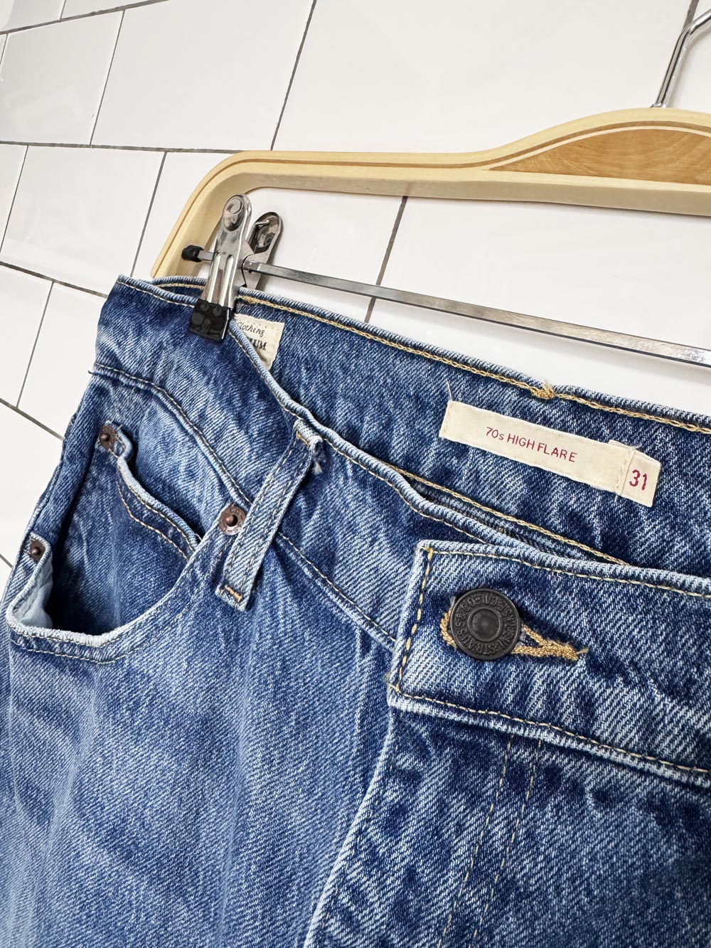 levi's 70s high flare jeans
