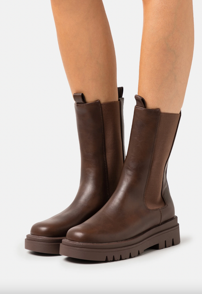 pieces pctia brown chelsea boot