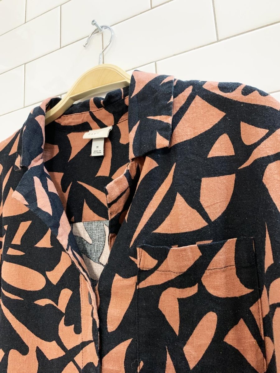 a new day linen - blend full button resort shirt - good market thrift store