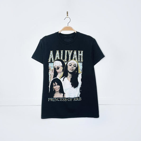 aaliyah princess of r&b graphic tee