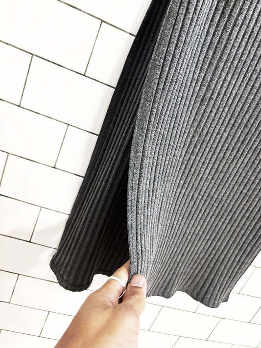 abercrombie & fitch side slit rib knit maxi skirt - good market thrift store