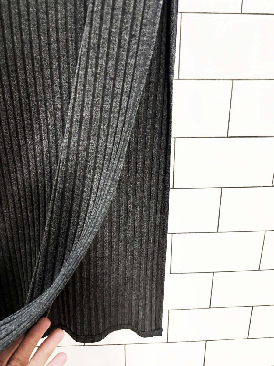 abercrombie & fitch side slit rib knit maxi skirt - good market thrift store