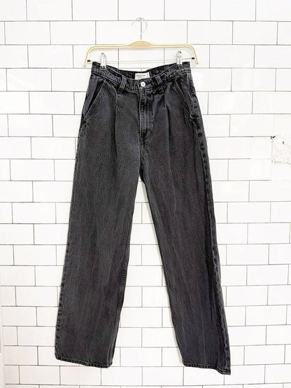 abercrombie the loose high rise pleated jeans - good market thrift store