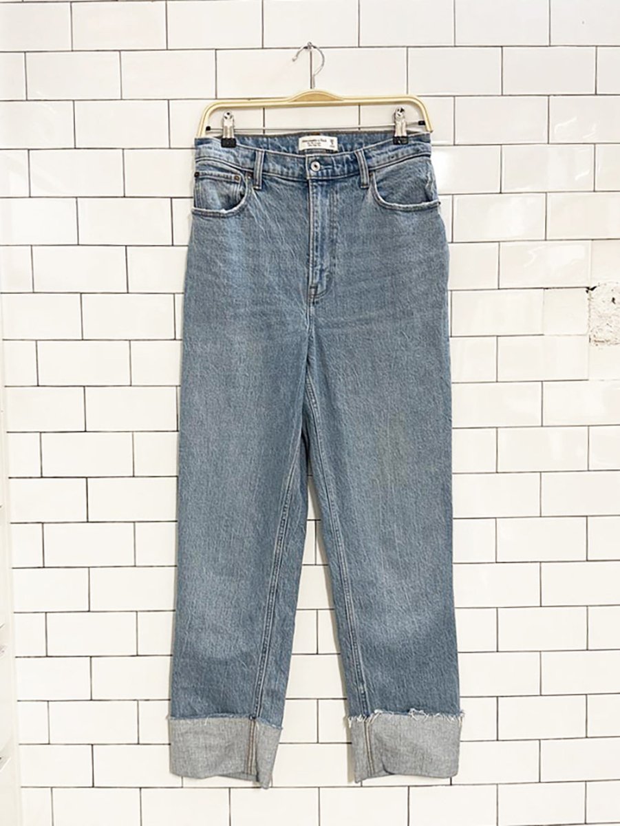abrecrombie ultra high rise 90's straight leg cuffed jeans | curve love - good market thrift store