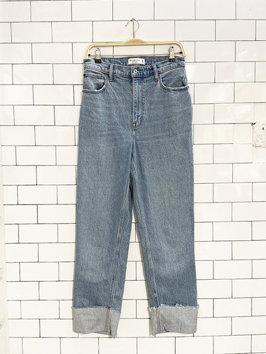 abrecrombie ultra high rise 90's straight leg cuffed jeans | curve love - good market thrift store