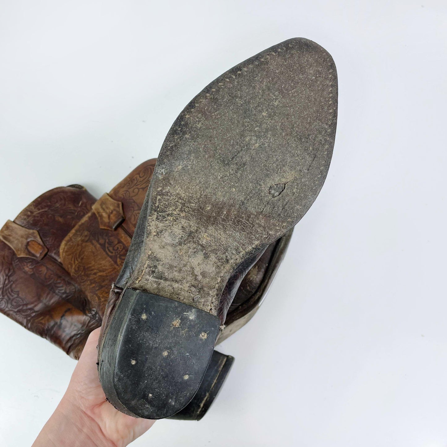 vintage 70s acme tooled leather cowboy boot - size 39