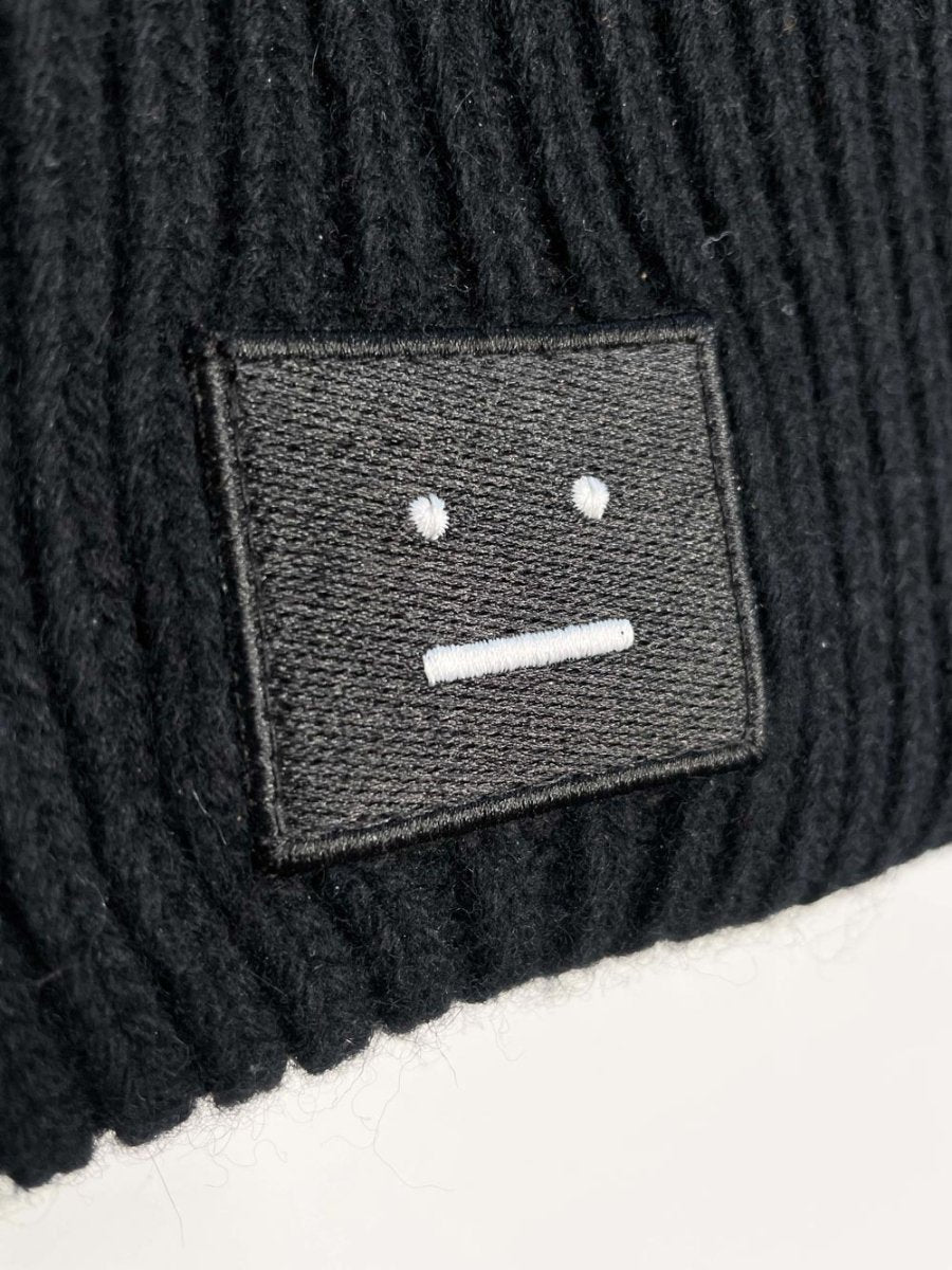 acne studios wool pansy n face toque | made in Italy - good market thrift store