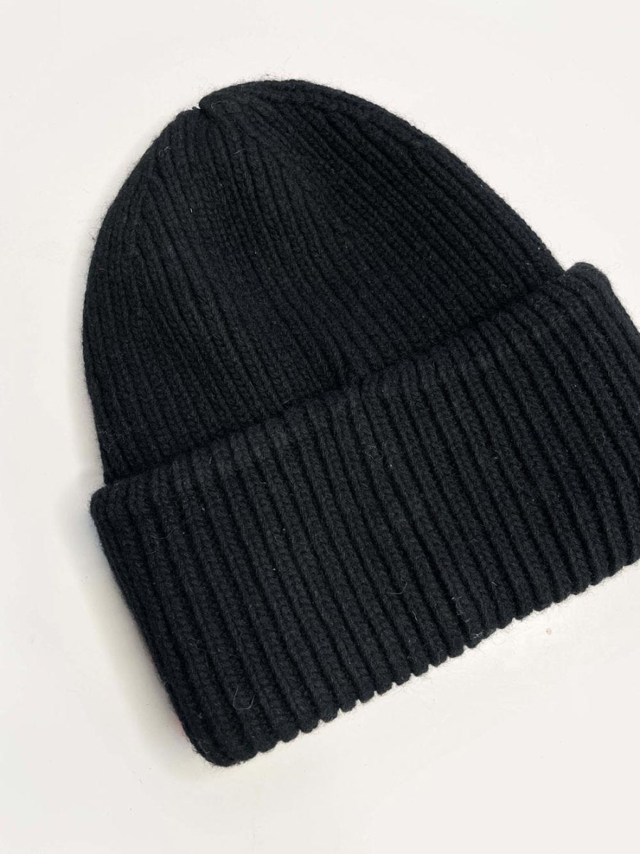 acne studios wool pansy n face toque | made in Italy - good market thrift store