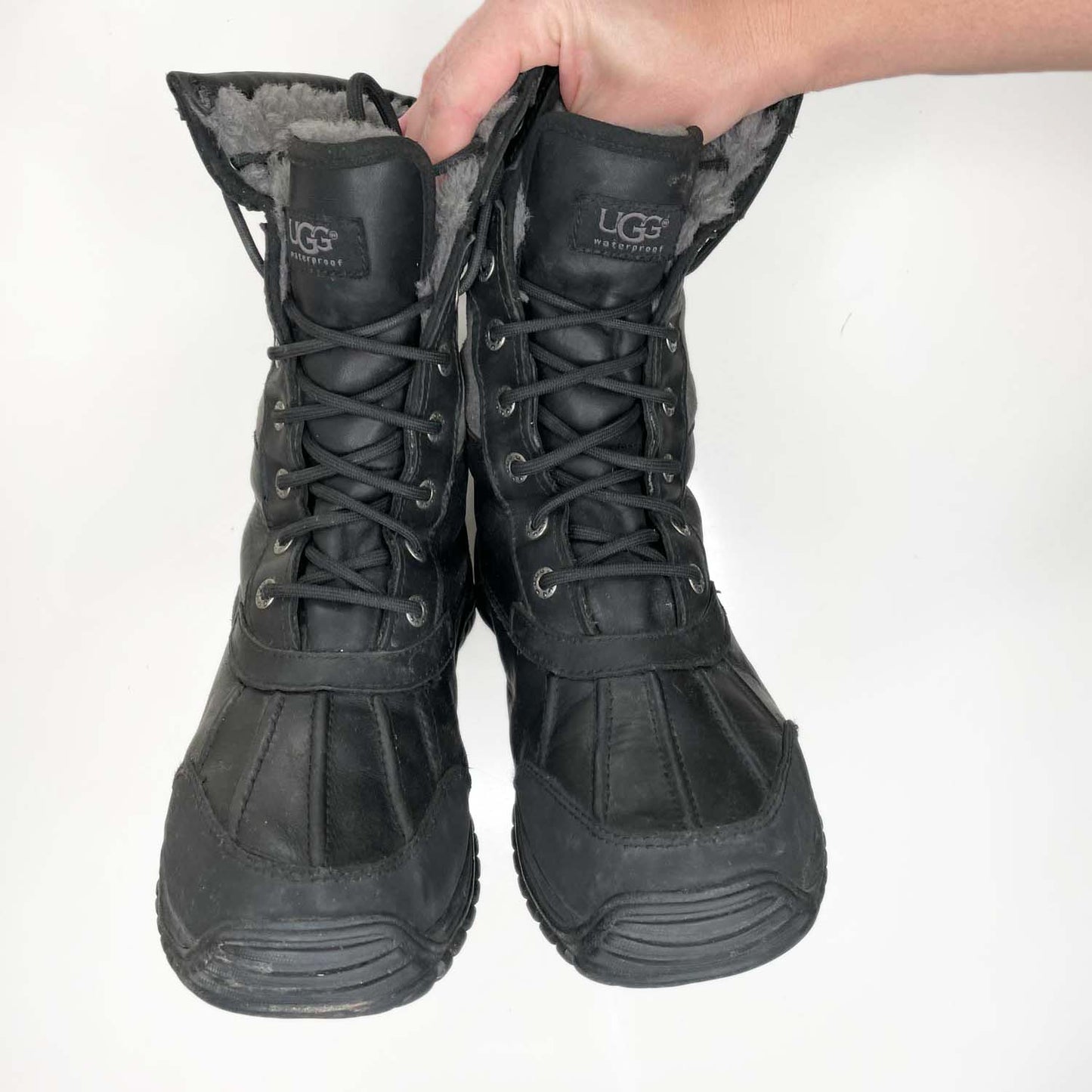 ugg adiondack II black grey sheepskin winter boots