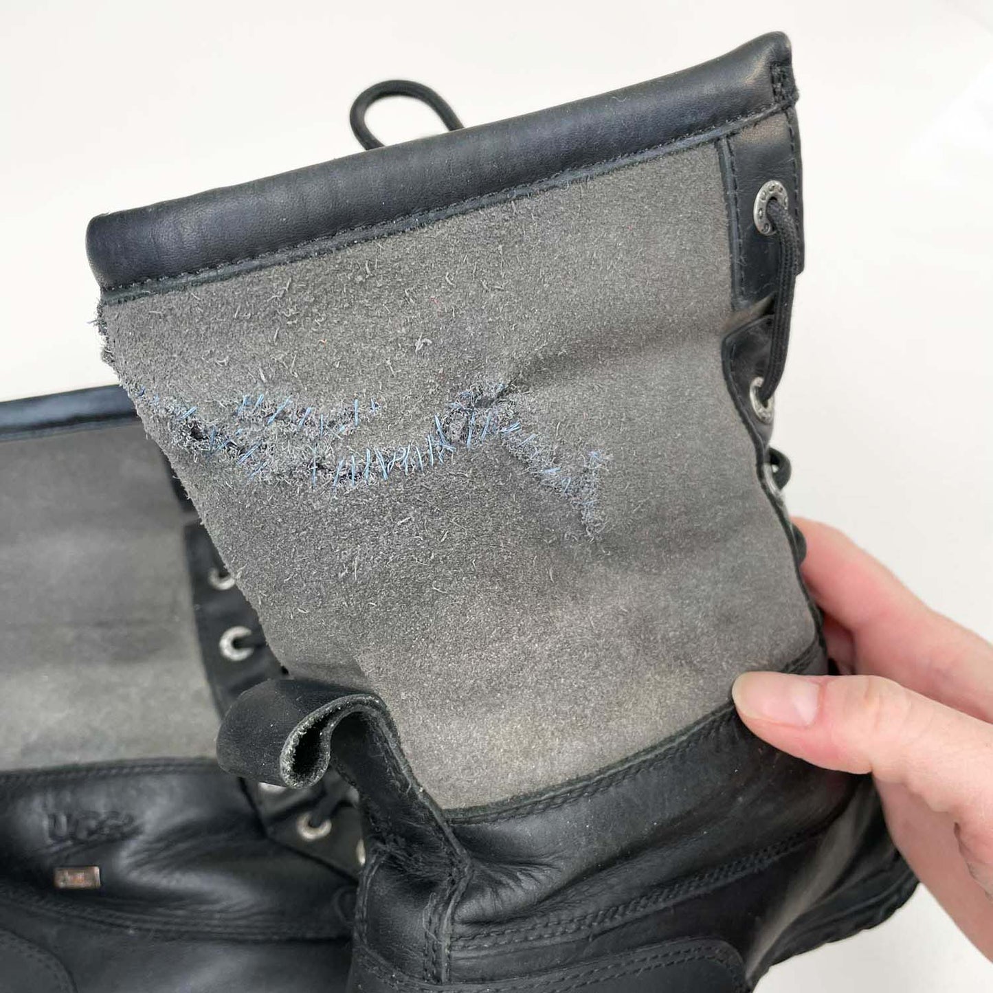 ugg adiondack II black grey sheepskin winter boots