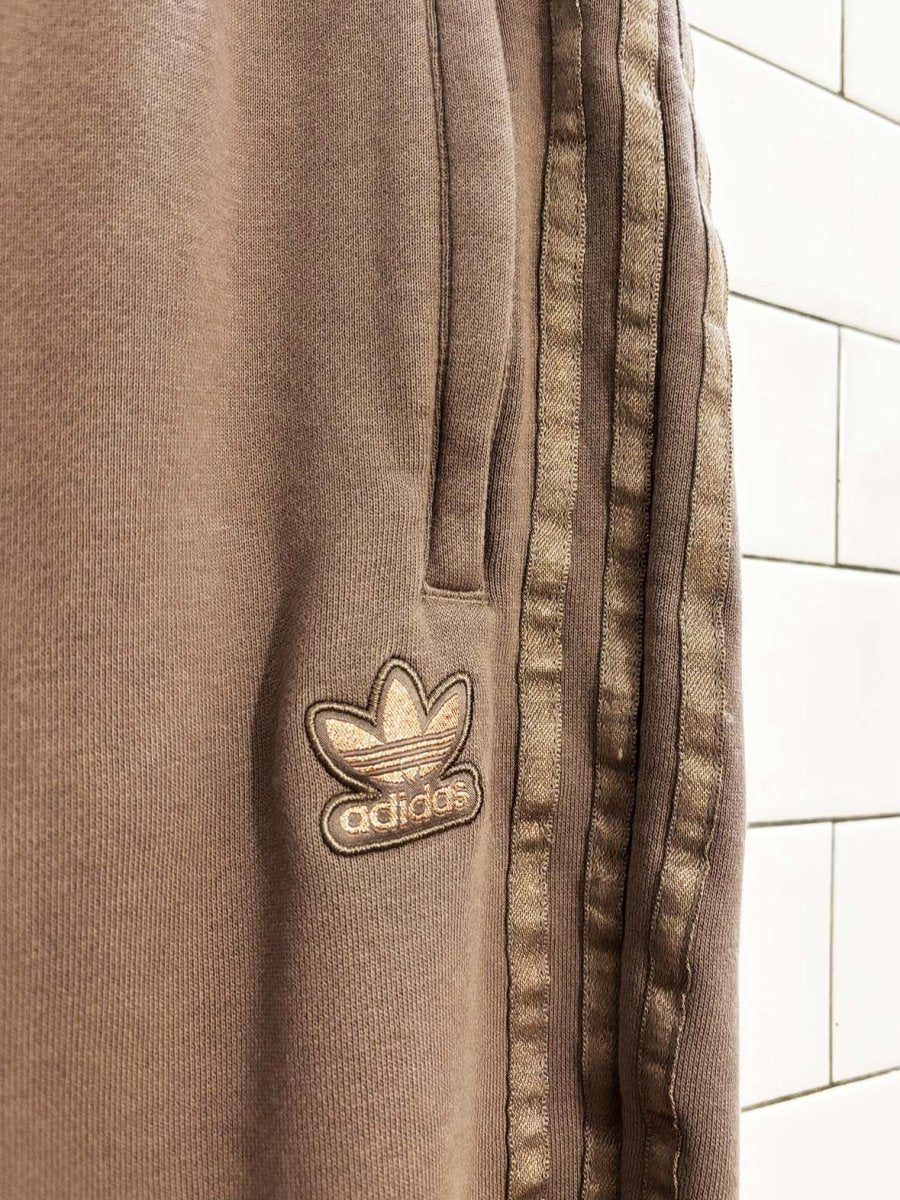 adidas original glitter striped sweatpants - good market thrift store