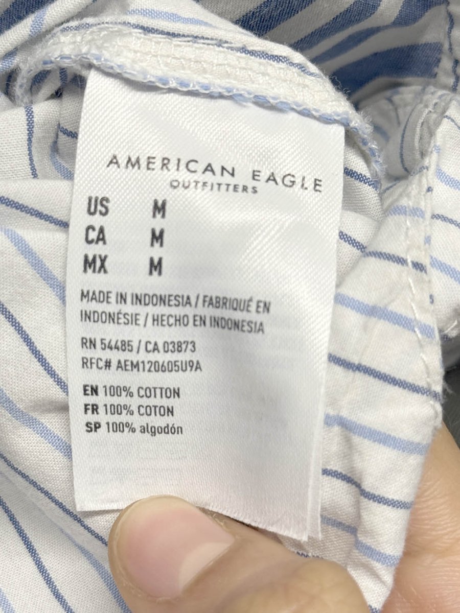 AE boxy cropped full button blue stripe shirt - good market thrift store