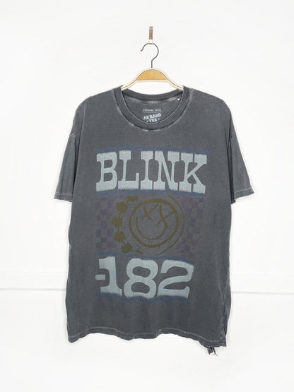 ae x blink 182 oversized band tee - good market thrift store