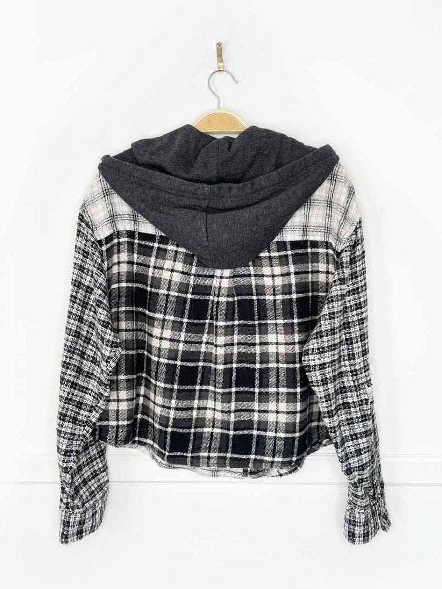 aerie cozy cabin grunge cropped hooded flannel - good market thrift store