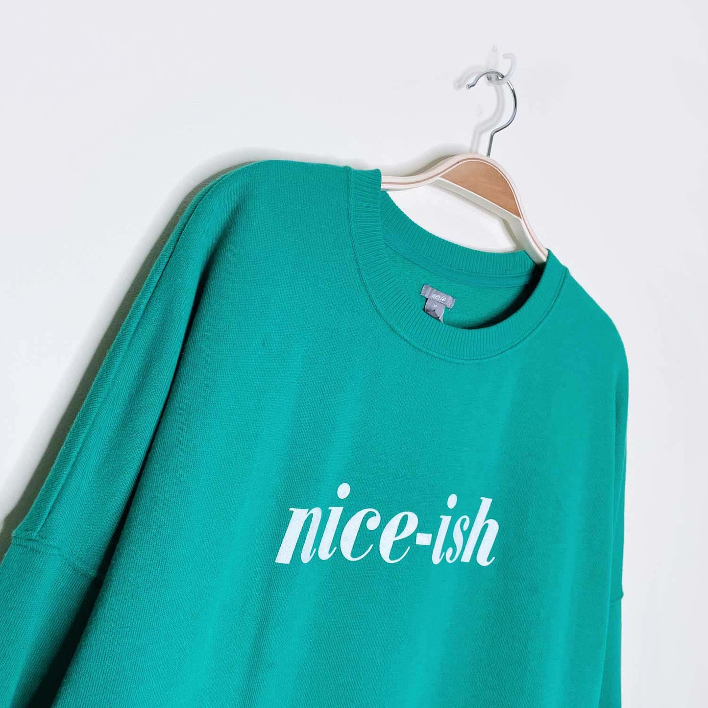aerie green nice-ish holiday crew - size medium