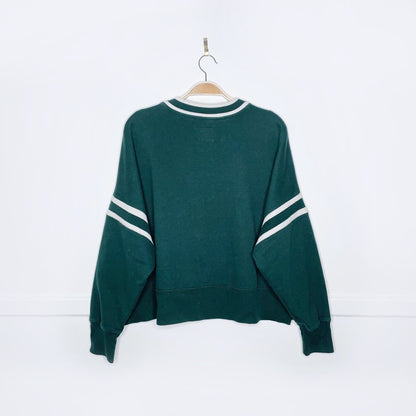 abercrombie denver ski club boxy crew