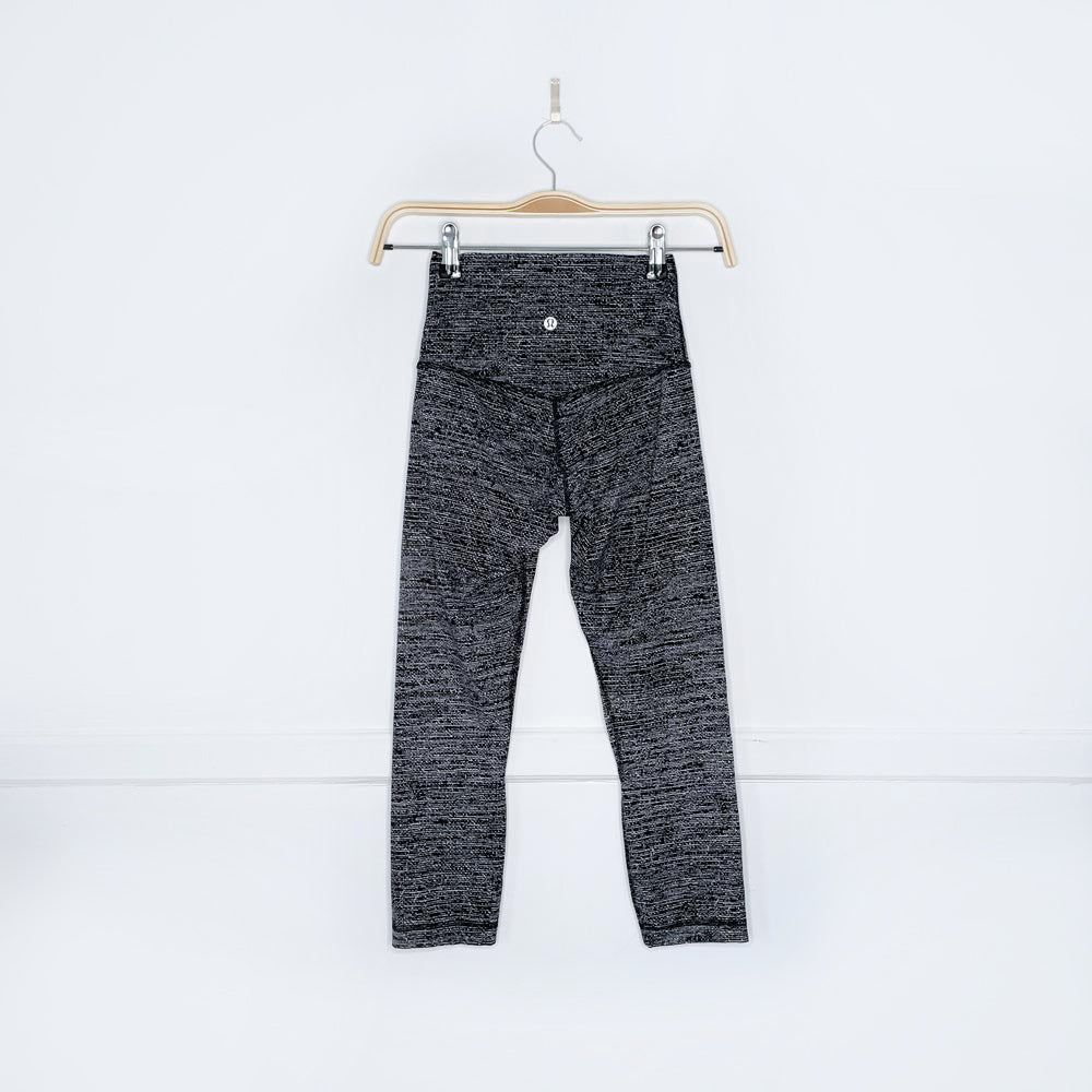 lululemon 2018 align crop 21" nulu