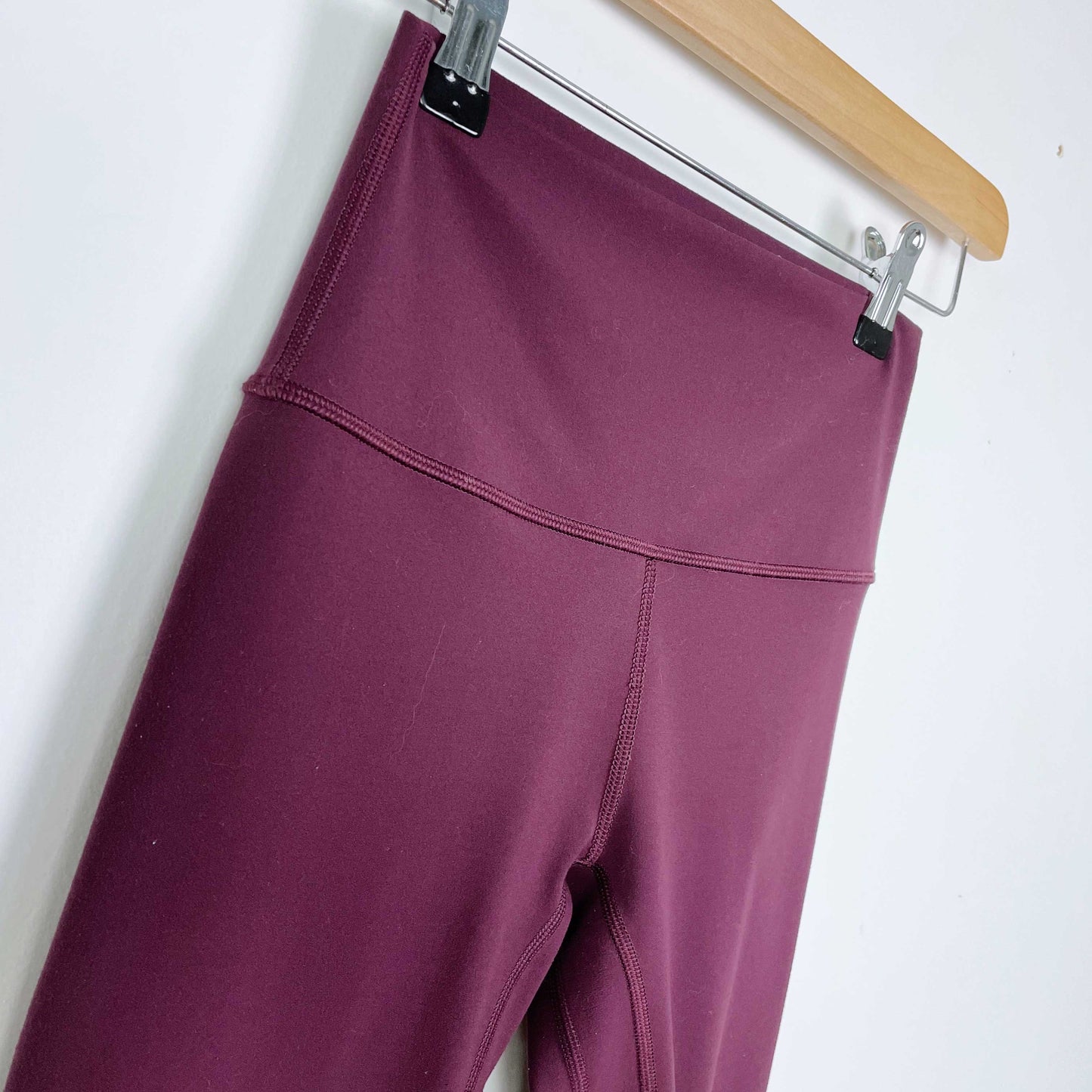 lululemon align crop dark adobe - size 4