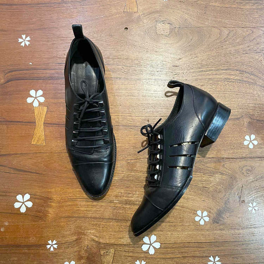 alexander wang lace up cut out leather loafers - size 41