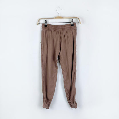 aritzia azure skies los feliz joggers - size xxs