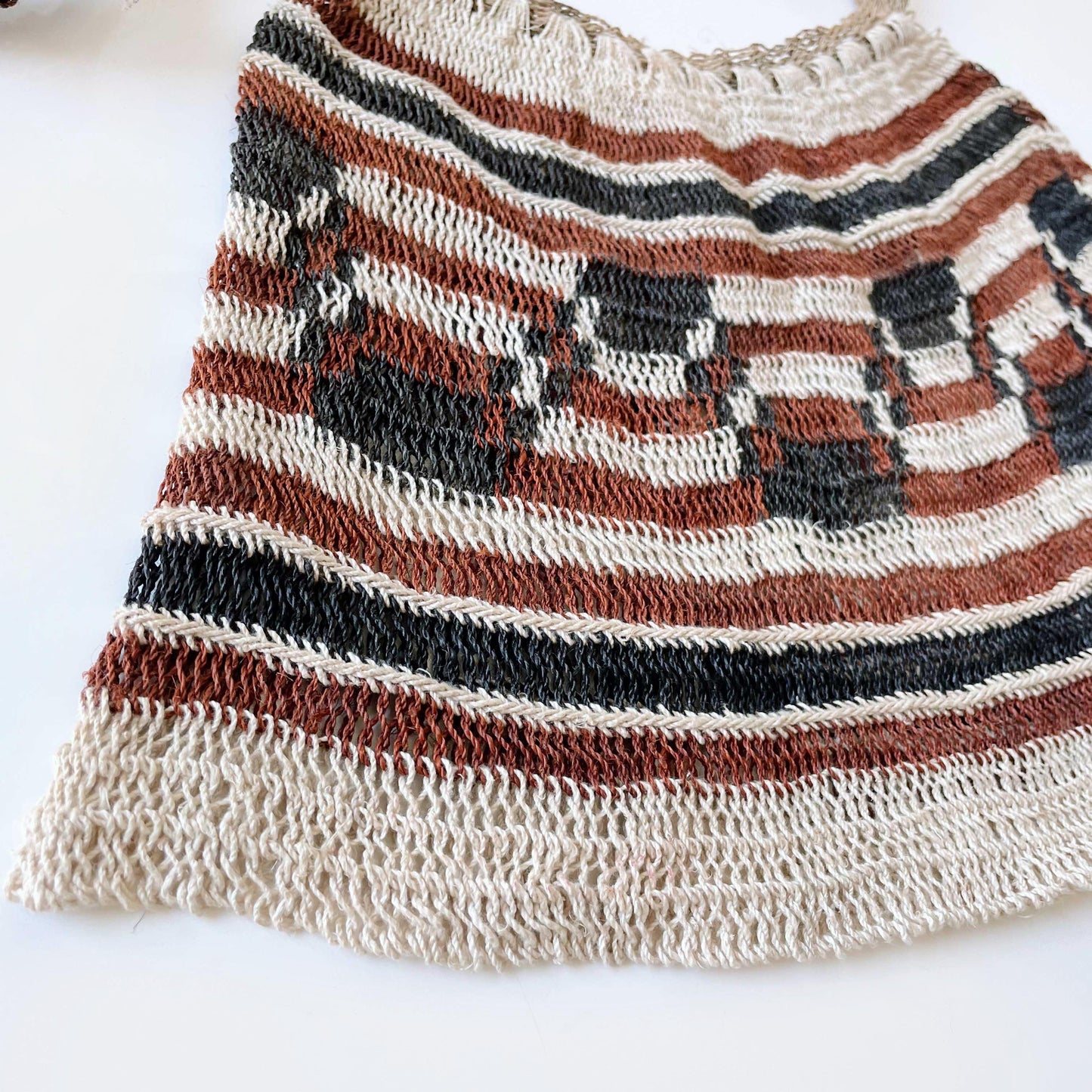 vintage handmade papa new guinea bilum net bag